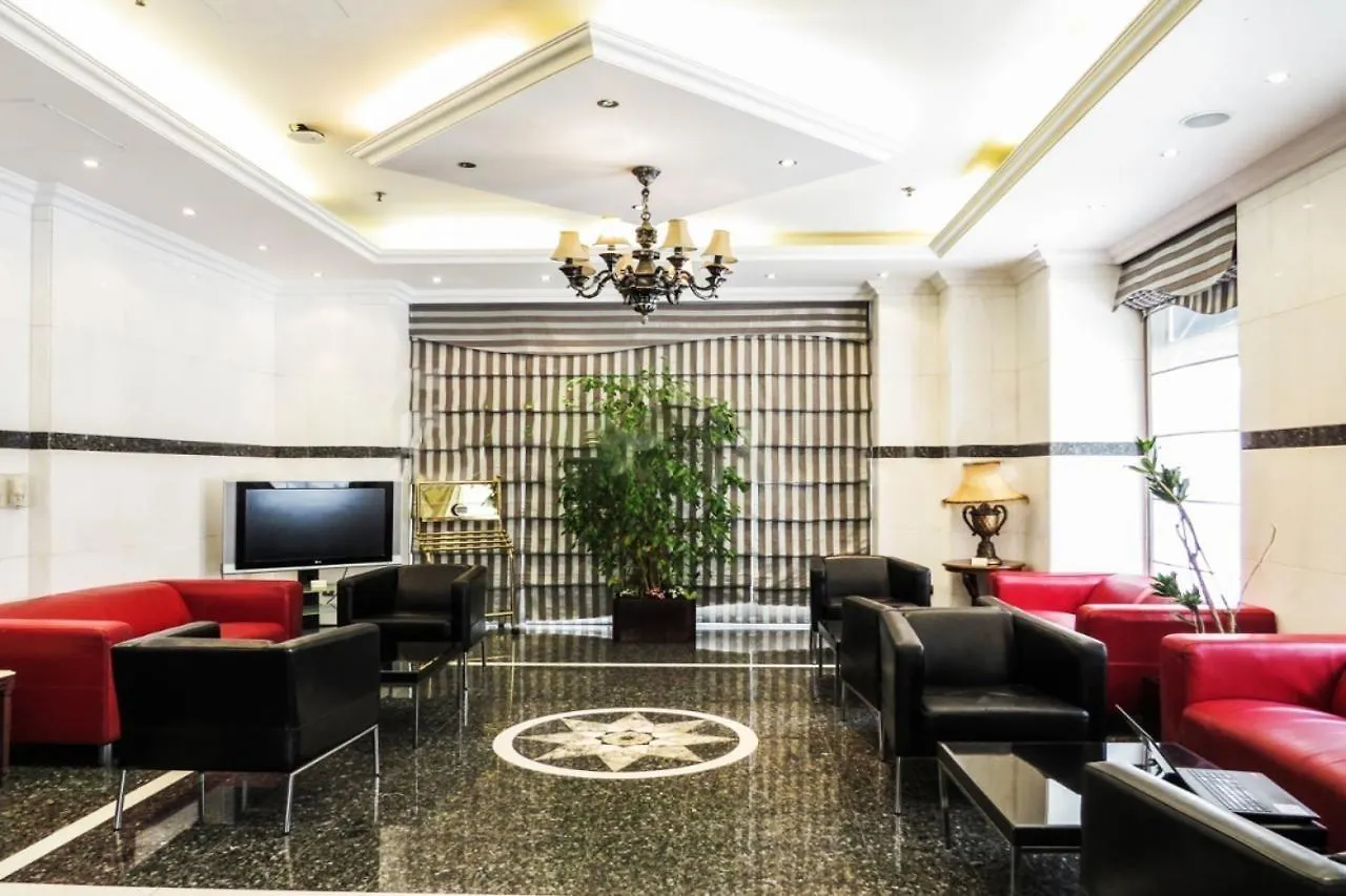 Uptown Hotel Apartments Abu Dhabi By Gewan