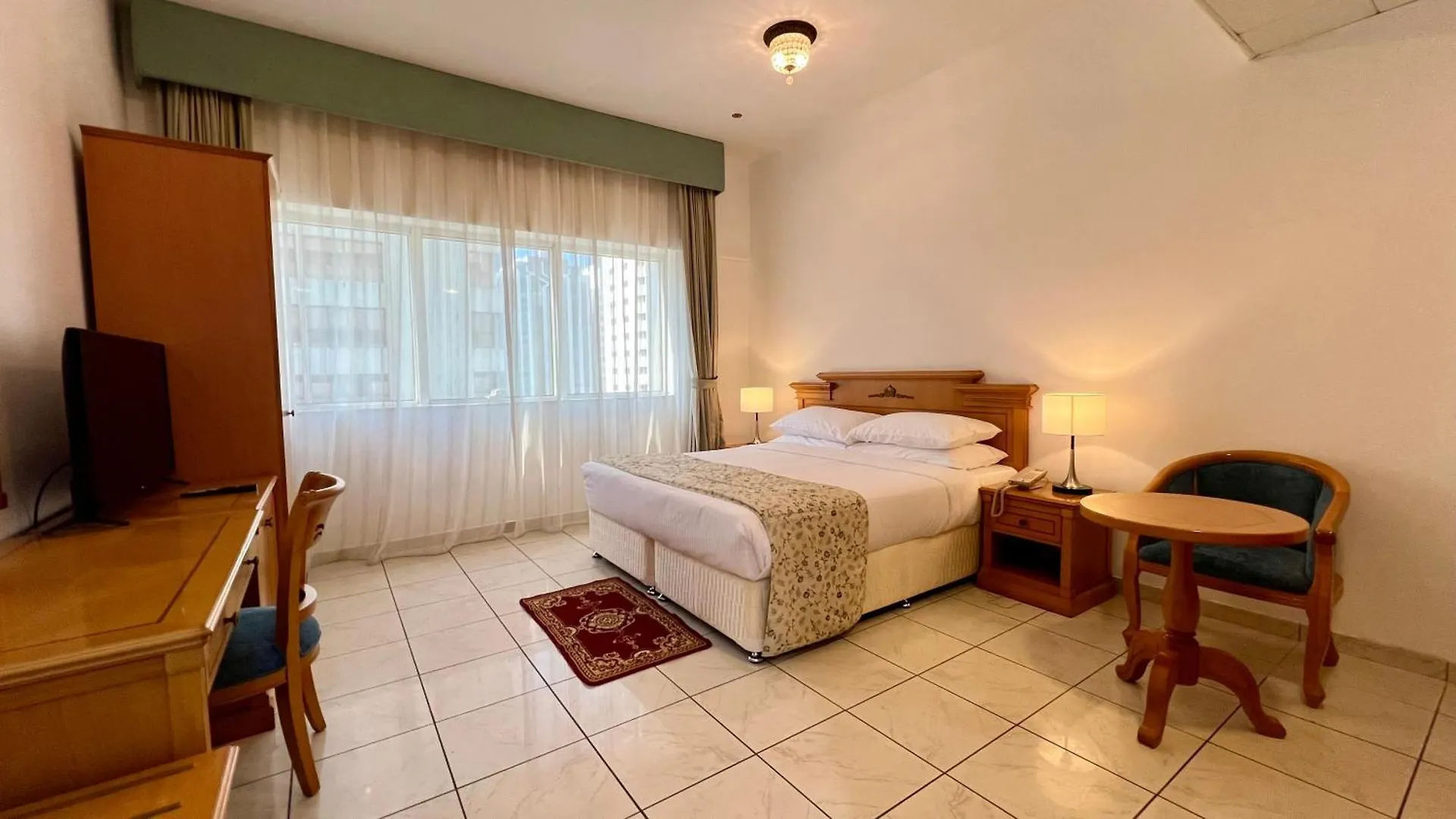 Uptown Hotel Apartments Abu Dhabi By Gewan Aparthotel