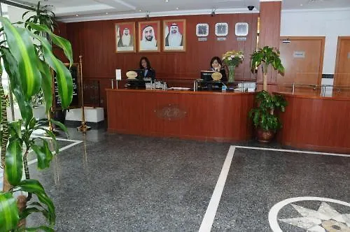 Apartmanhotel Uptown Hotel Apartments Abu Dhabi By Gewan