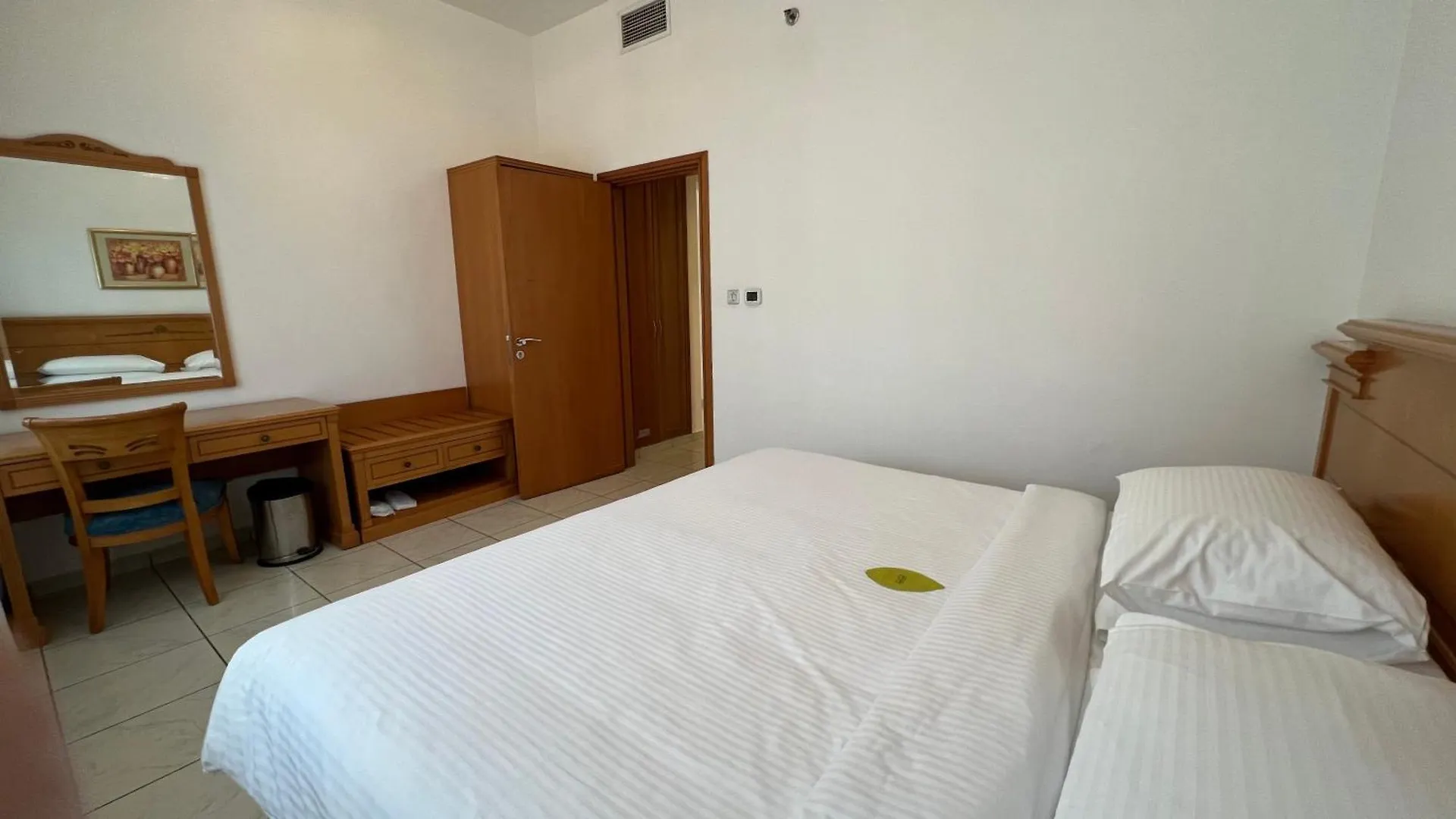 Uptown Hotel Apartments Abu Dhabi By Gewan 3*,  Verenigde Arabische Emiraten